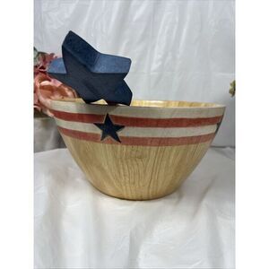 **Vintage CLAY ART LARGE SALAD FRUIT BOWL WOOD STARS RED WHITE BLUE HAND PAINTED
